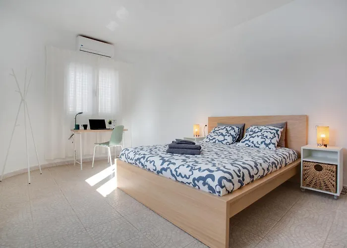 Brisa De Gairia * אנטיגואה