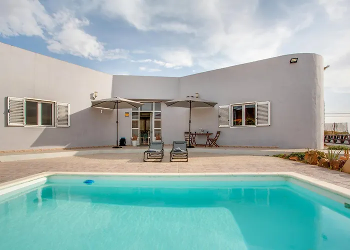 וילה Brisa De Gairia *